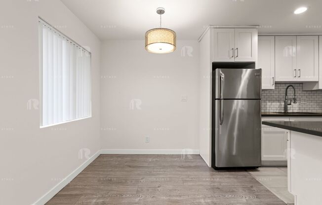 (Arely) 7259 Willoughby Avenue