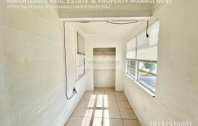1311 PRESCOTT ST S