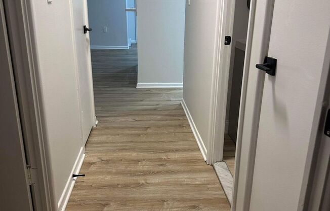 Robin Hood Apartments