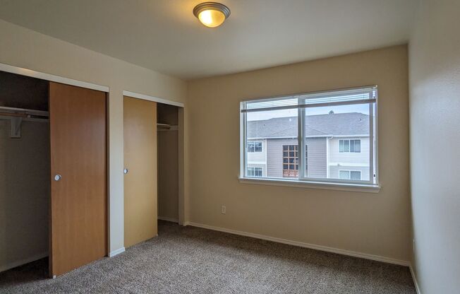 2 beds, 2 baths, 994 sqft, $1,425, Unit E301