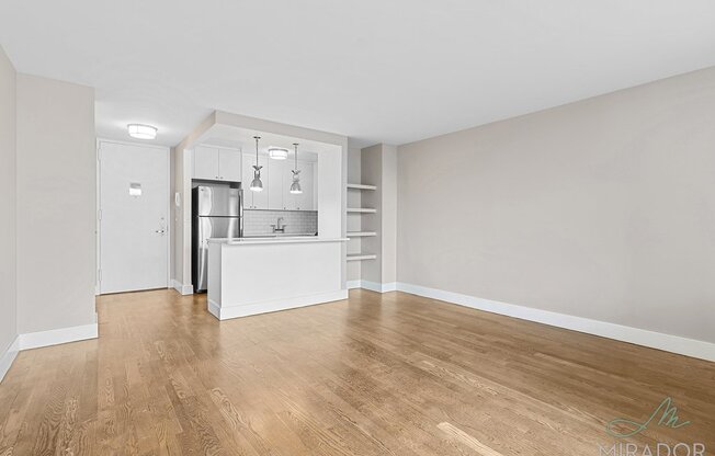1 bed, 1 bath, $4,600, Unit 31G