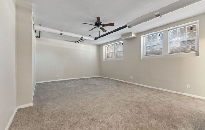 1 bed, 1 bath, 700 sqft, $775, Unit B6