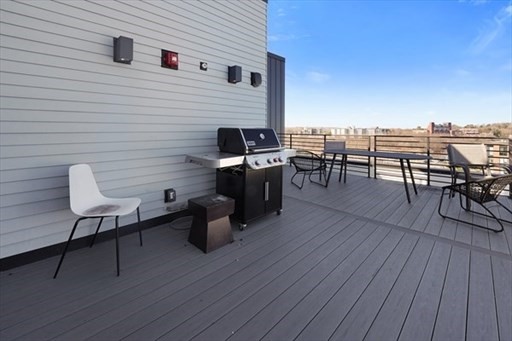 3 beds, 2 baths, 1,235 sqft, $4,960, Unit 310