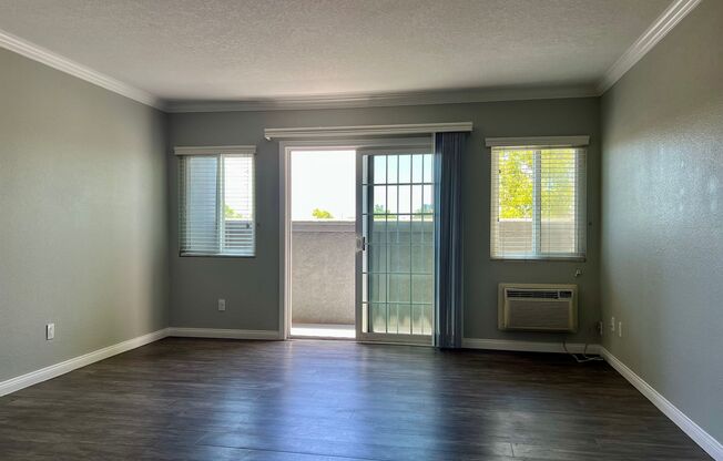 2 beds, 1.5 baths, 900 sqft, $2,885, Unit F20