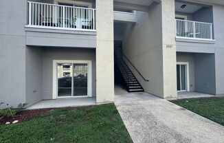 Move In Special! 1/2 Off 1st Months Rent Timber Run Downstairs Condo!