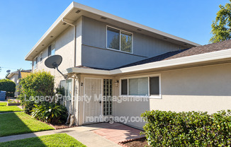 4424 GREENHOLME DR