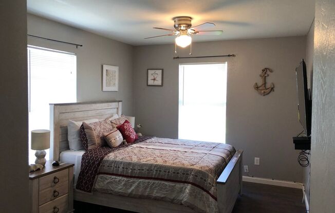 Move in Ready - 4 bedroom 2 bath