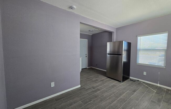 1 bed, 1 bath, $1,250, Unit # #A