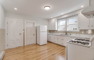 11 WILLOW AVW