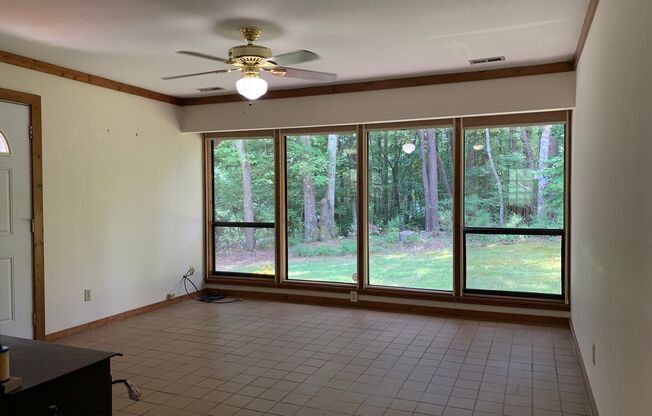 3 Bedroom, 2 bath one level home on AMAZING property in Durham!!
