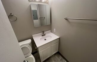 Studio, 1 bath, 650 sqft, $800, Unit 202