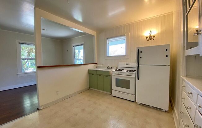 1 bed, 1 bath, $1,800, Unit oak2137-1