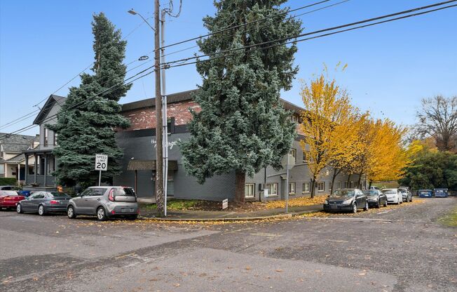 Watergate Apartments