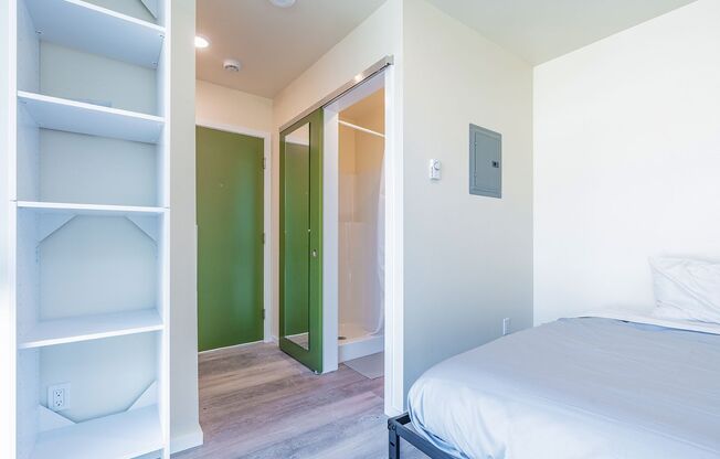 Studio, 1 bath, 175 sqft, $900, Unit 504 MHA