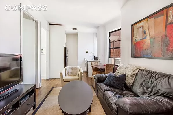 344 W 14 ST