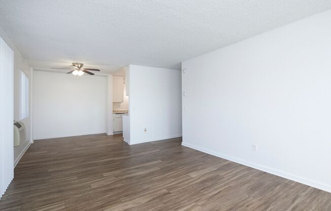 3 beds, 2 baths, 1,186 sqft, $2,895, Unit F-08