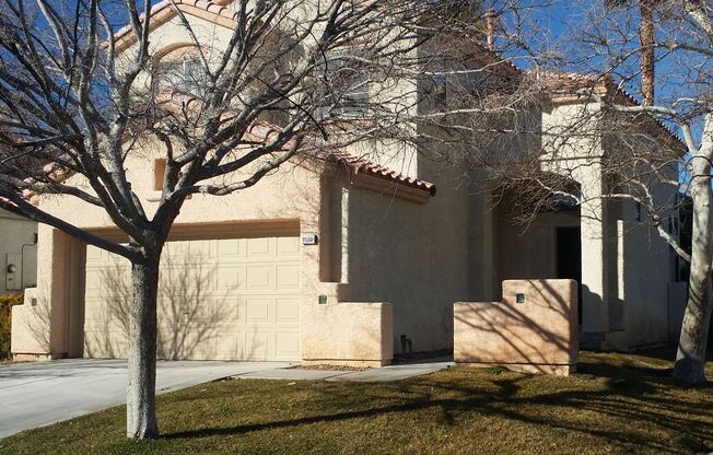 ***GORGEOUS BEAUTY IN THE HEART OF THE HILLS IN SUMMERLIN !!  ***$2,395 - 3 BD 2BA  OVER 1700 SF***