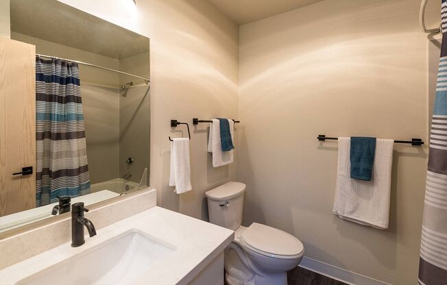 1 bed, 1 bath, 606 sqft, $1,850, Unit 208
