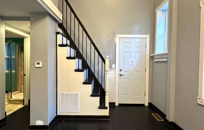 Great Pilsen space - One bedroom in great location.