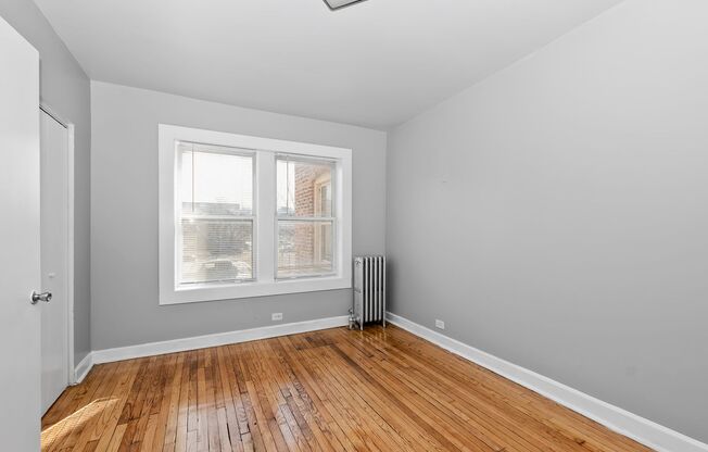 Studio, 1 bath, 450 sqft, $995, Unit 110