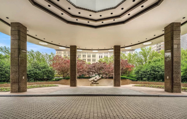 1 bed, 1 bath, 774 sqft, $4,250, Unit 26F