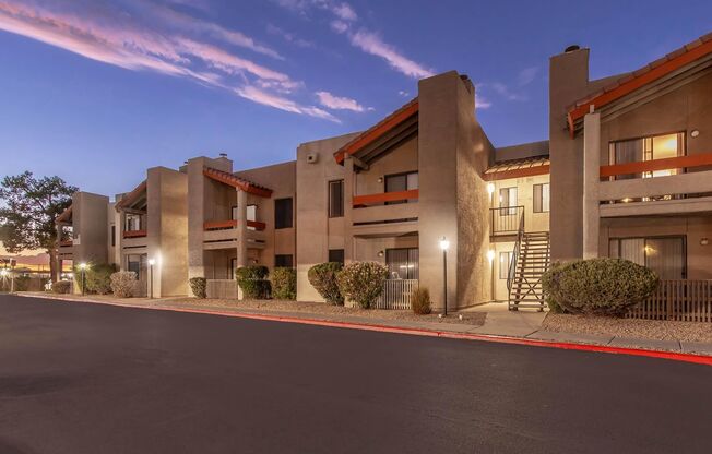 1 bed, 1 bath, 700 sqft, $1,229, Unit 278