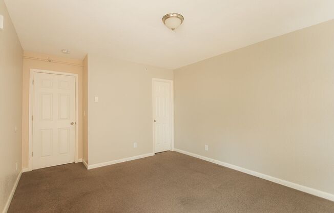 2 beds, 2 baths, 950 sqft, $2,995, Unit 204