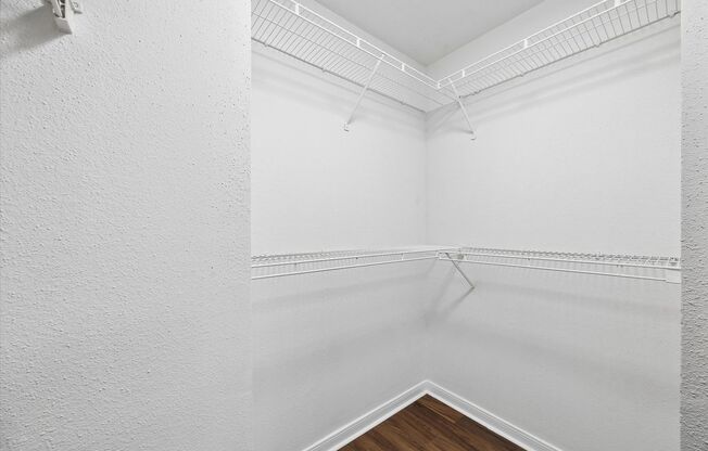 2 beds, 2 baths, 800 sqft, $1,495, Unit 6103