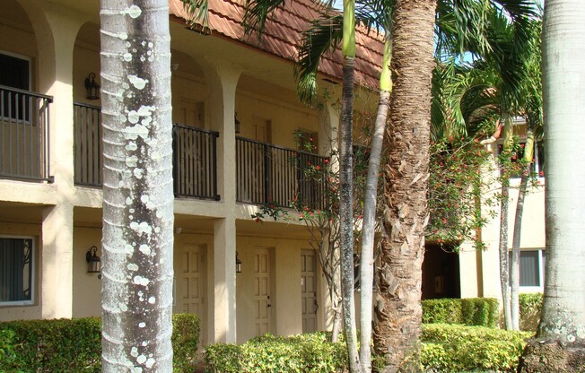 Now Leasing – 1 Month FREE!