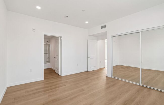 2 beds, 2 baths, $2,899, Unit 405