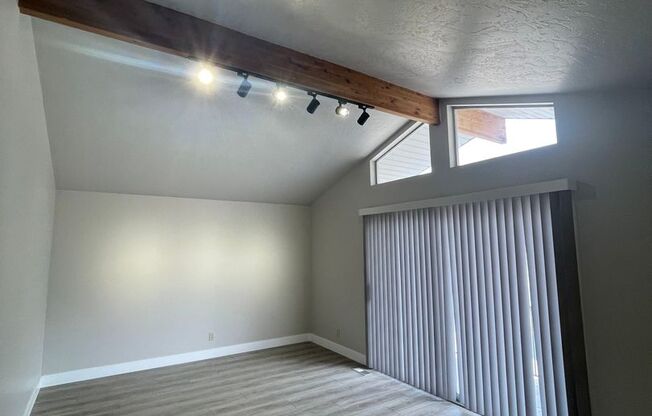 Remodeled Holladay duplex for rent!