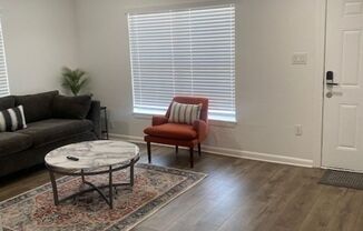 1 bed, 1 bath, $1,295