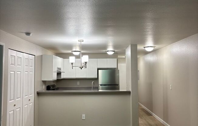 1 bed, 1 bath, 715 sqft, $1,845, Unit 416