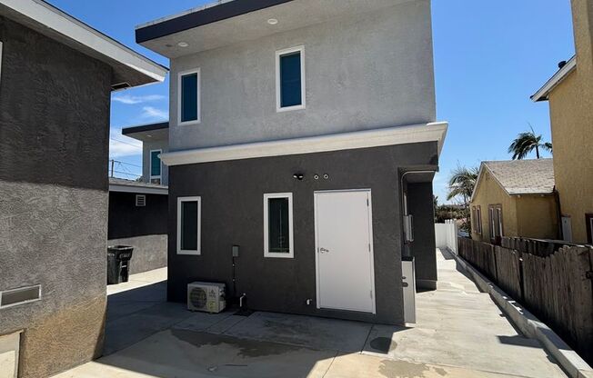 3 bed 3 bath Home for Rent in San Diego WATER & TRASH ARE INCLUDED!!!