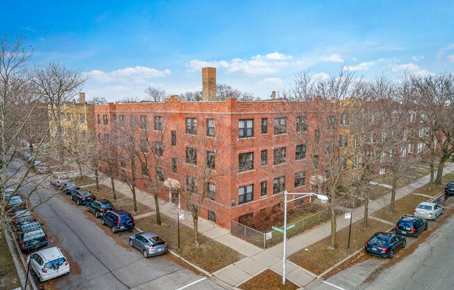 Studio, 1 bath, 375 sqft, $1,325, Unit 4844-3