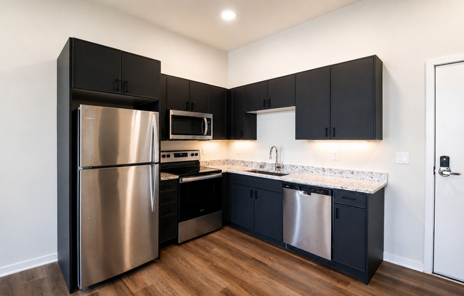 1 bed, 1 bath, 500 sqft, $1,725, Unit 111