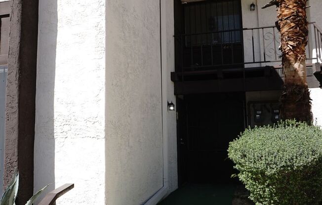 3 beds, 2 baths, $1,560.95, Unit # 225