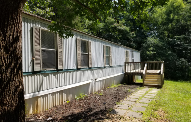 207 S CARROLL