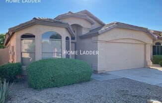 4723 E WEAVER RD