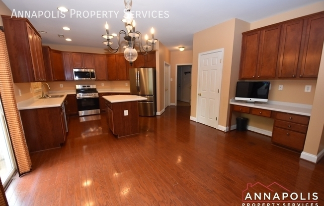 1606 STERN CT