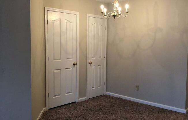 Hampton Meadows Apartments