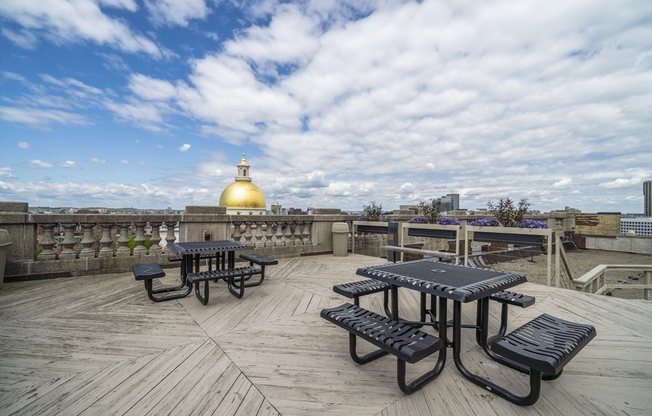 1 bed, 1 bath, 563 sqft, $3,300, Unit 9N