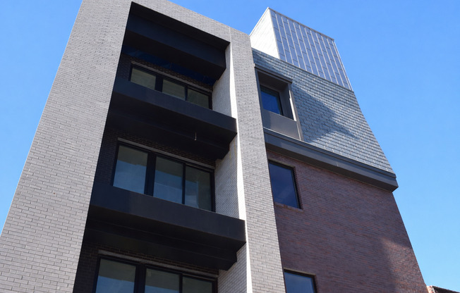 New Construction Apartments in Graduate Hospital | 1731 Washington