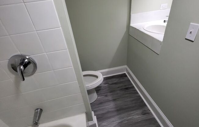 2 Bed 1 Bath with a Bonus Room in Basement