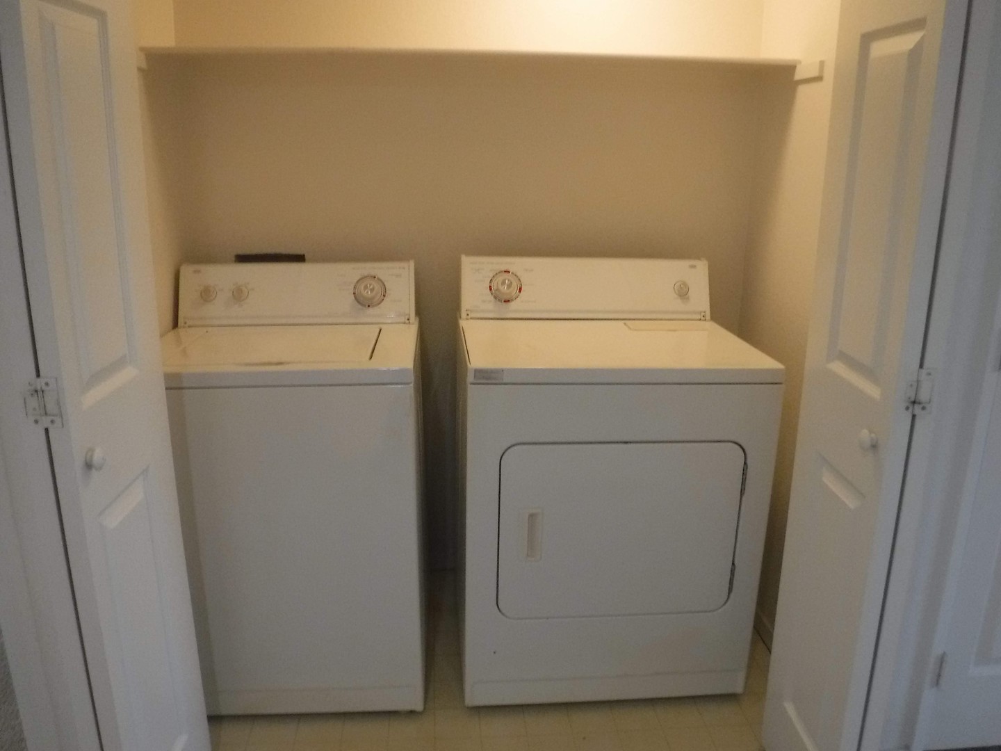 6553 McRae Ave 89108 no-gn-pn-NW(JD)