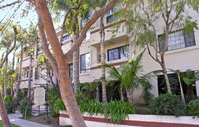 Welcome Home to Islands of Tranquility Apartments