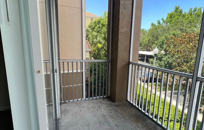 2 beds, 2 baths, $1,750