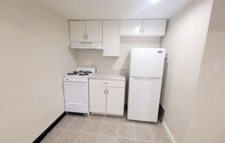 1 bed, 1 bath, 400 sqft, $799, Unit 805SL-102