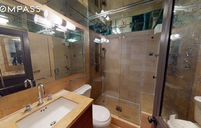 1 bed, 1.5 baths, $5,500, Unit 4H
