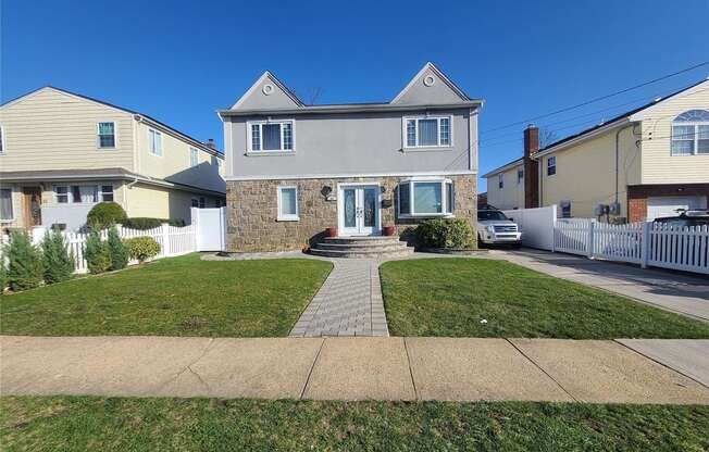 50 CARROLL ST